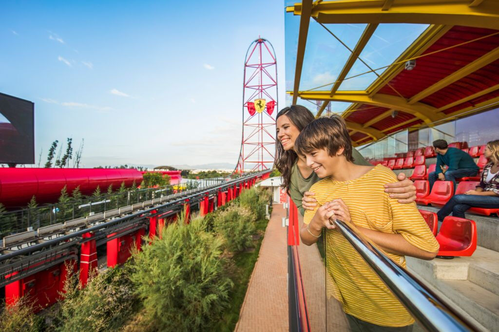 Ferrari Land: entrada direta