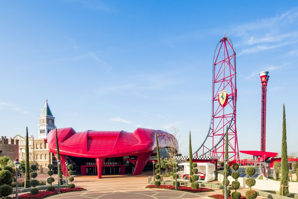 Ferrari Land: entrada direta