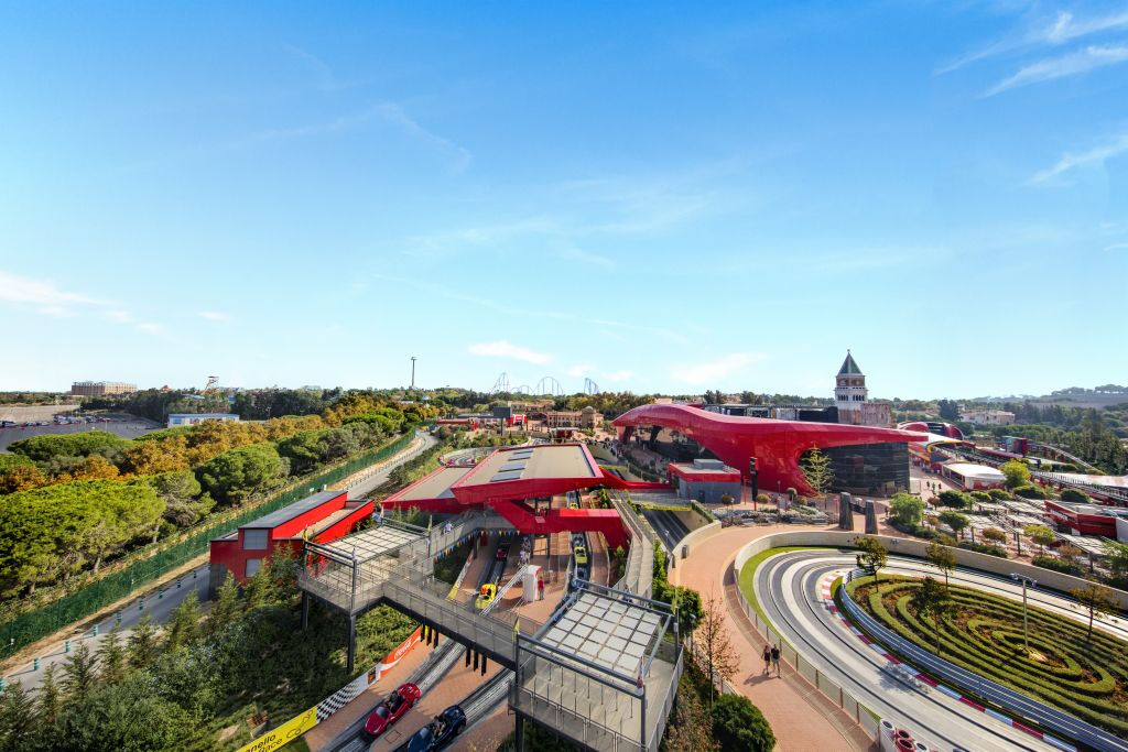 Ferrari Land: entrada direta