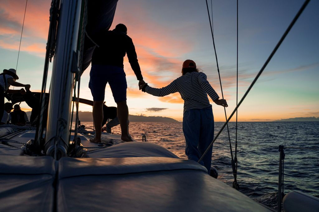 Los Gigantes: 3-Hour Sailing Tour with Snorkelling, Drink and Tapas Ticket