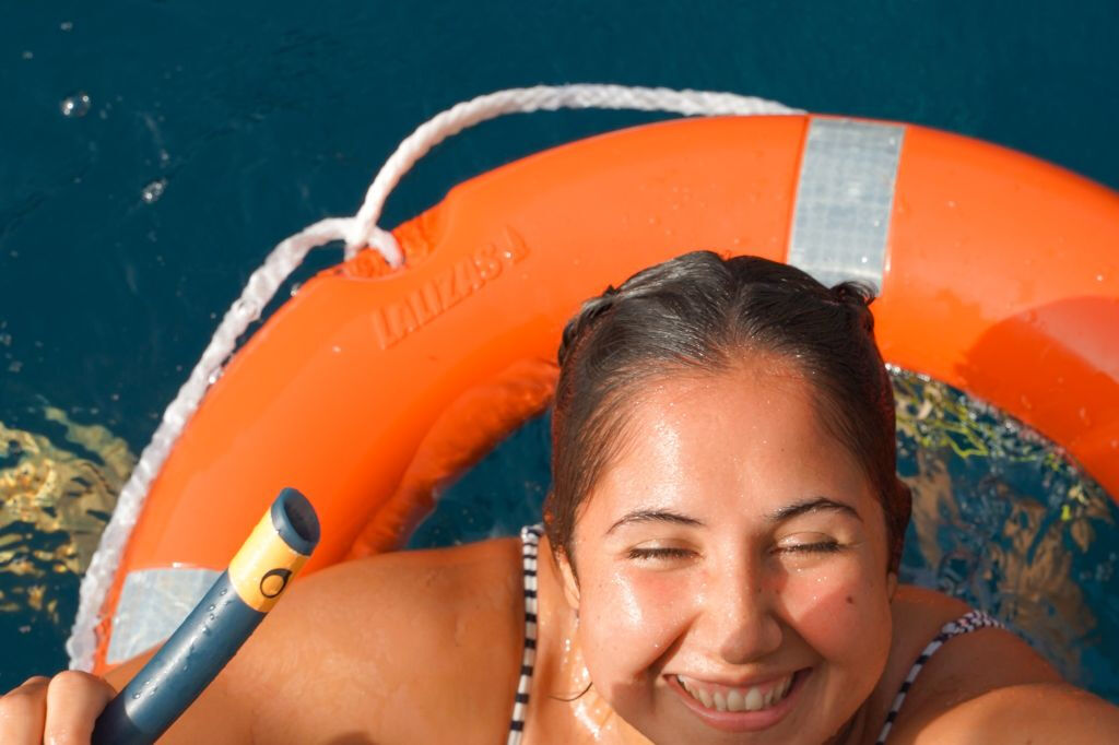 Los Gigantes : Excursion en bateau de 3 heures avec plongée en apnée, boissons et tapas