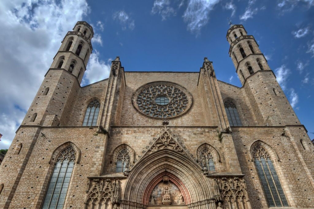 Santa Maria del Mar Guided Tour: Interior and Terraces