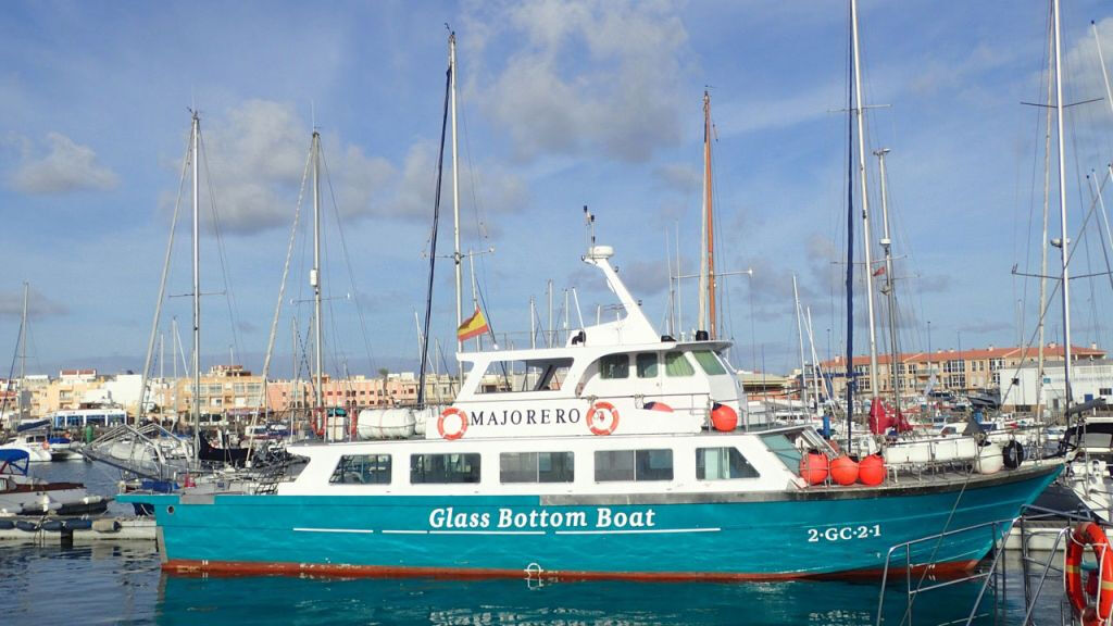Isla de Lobos: Ferry desde Corralejo