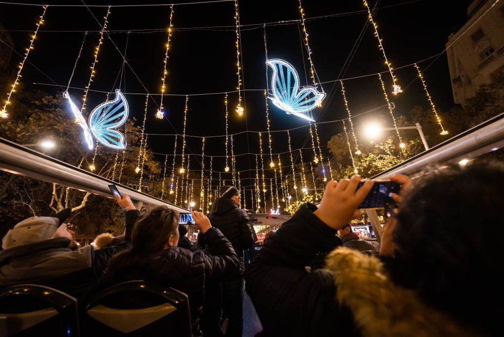 Barcelona Christmas Tour by Bus