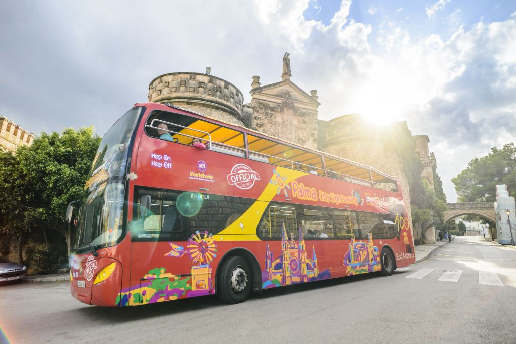 Hop-on Hop-off Bus Mallorca