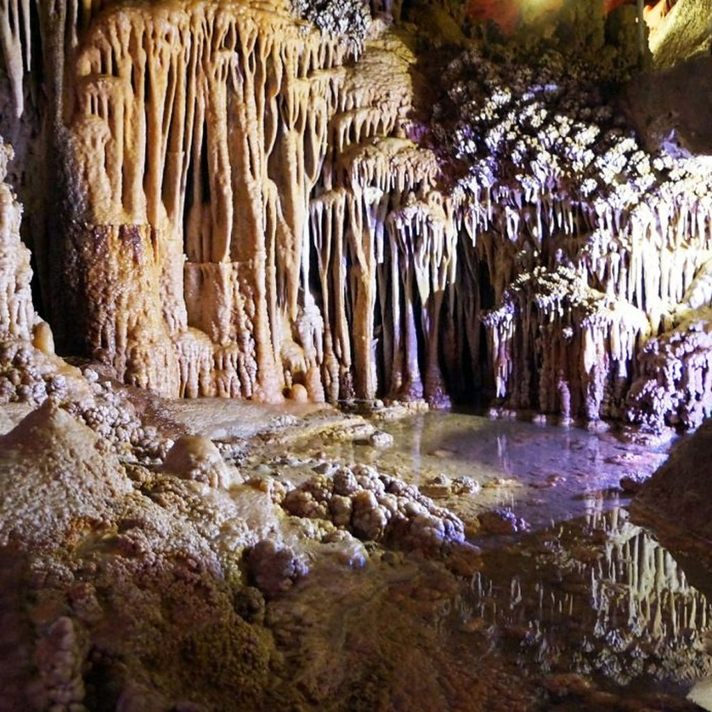 Cuevas de Génova: Entrada sin colas