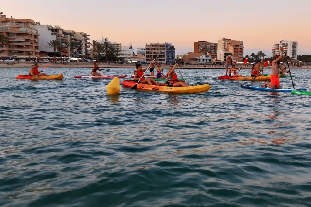 Alquiler de kayak en la bahía de Palma