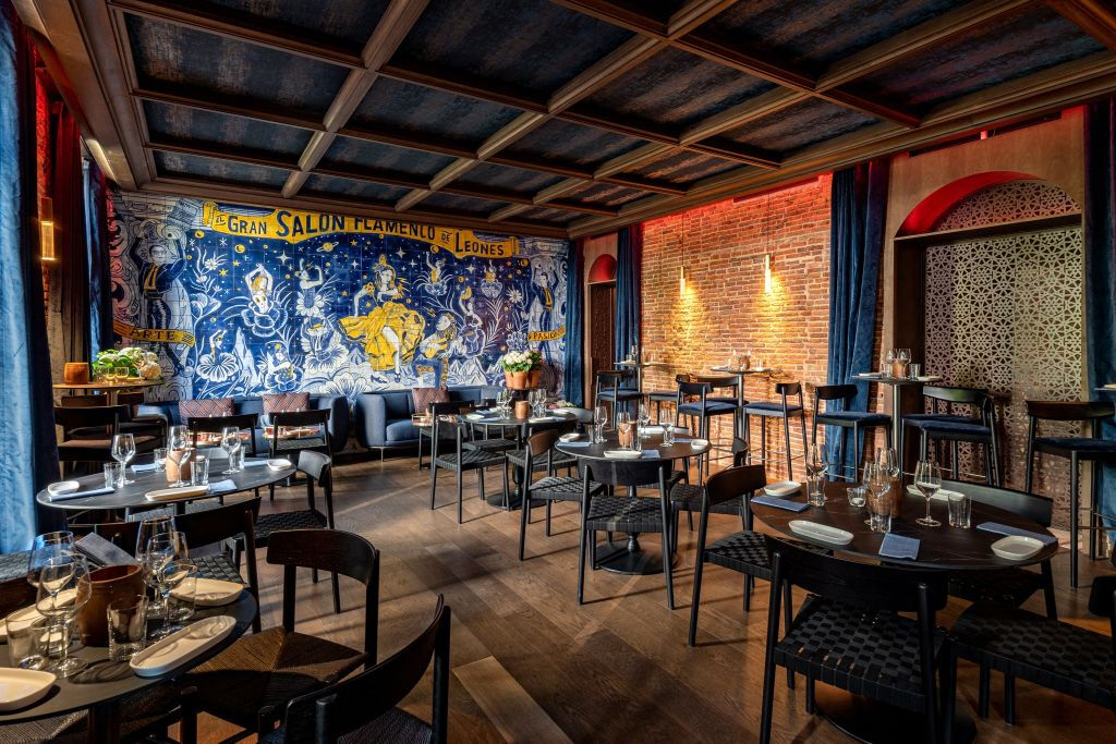 Madrid: Flamenco Show at Flamenco de Leones with a Drink