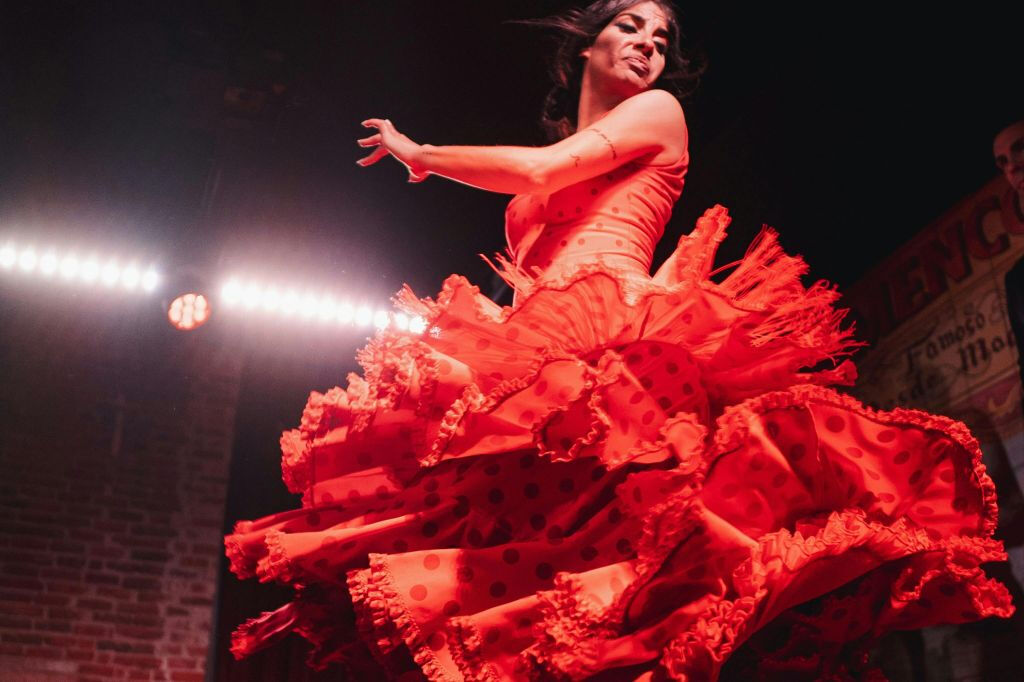Madrid: Flamenco Show at Flamenco de Leones with a Drink