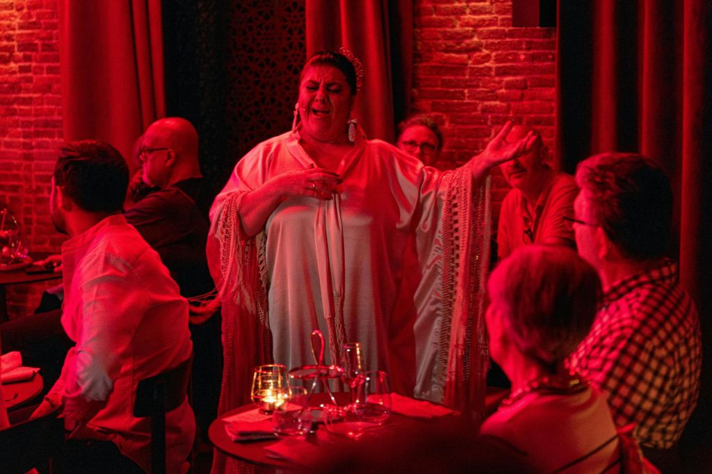 Madrid: Flamenco Show at Flamenco de Leones with a Drink