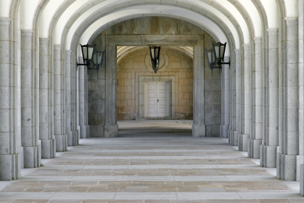 Real Monasterio de El Escorial + Valle de los Caídos: Excursión de medio día desde Madrid