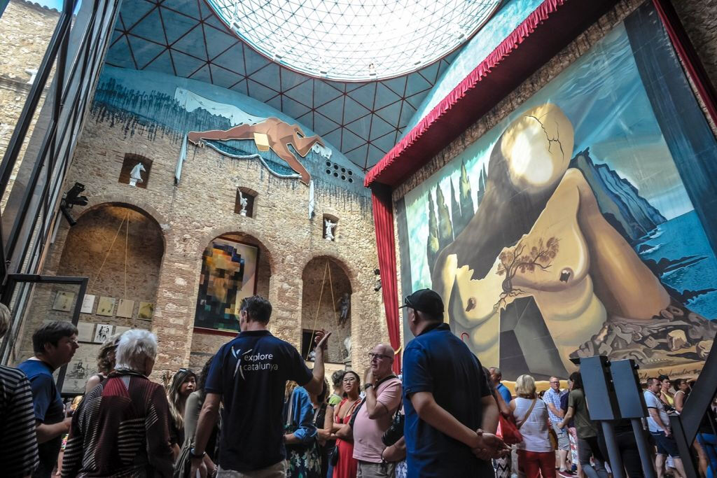 Tour Dalí Definitivo: Cadaqués, Casa Dalí y Museo Dalí Excursión en grupo reducido